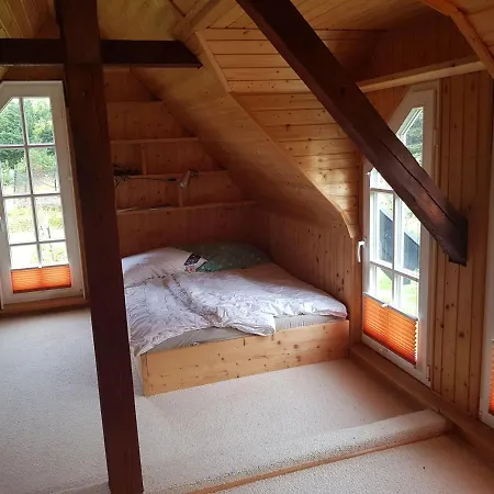 Ferienhaus Niedliches Kleines Ferienhäuschen Auf Rügen Nahe Stralsund
